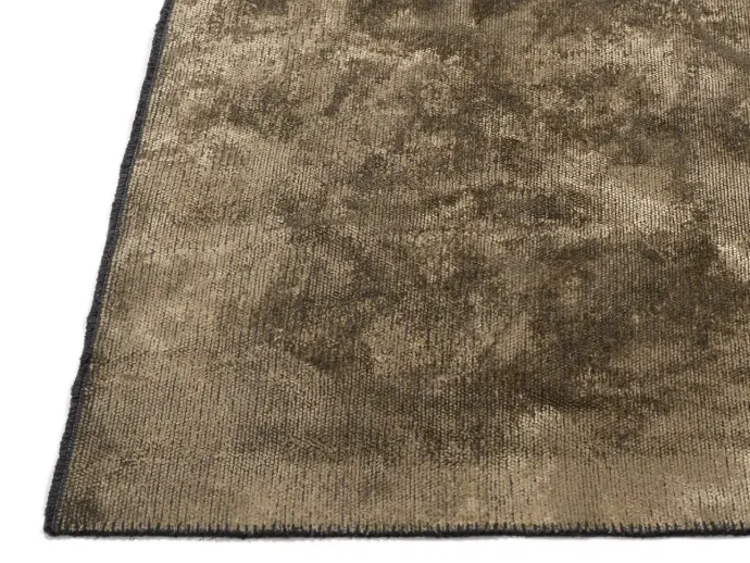 Foto der Ecke des Luxusteppichs Royce in Farbe Gold