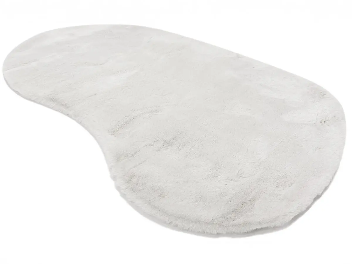 Hochflorteppich Louisa creme organisch Draufsicht schräg Hochflorteppich Louisa creme organisch Draufsicht schräg